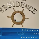 Deluxe Alezzi Pool & Hotell
