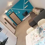 Deluxe Alezzi Pool & 4* Năvodari