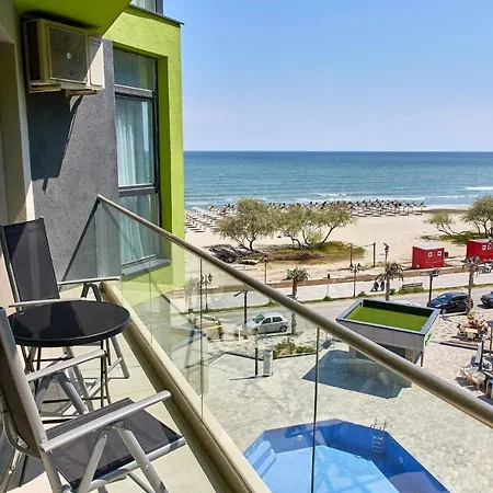 Deluxe By Alz ホテル 4*