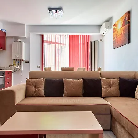 Deluxe By Alz 4* ナボダリ