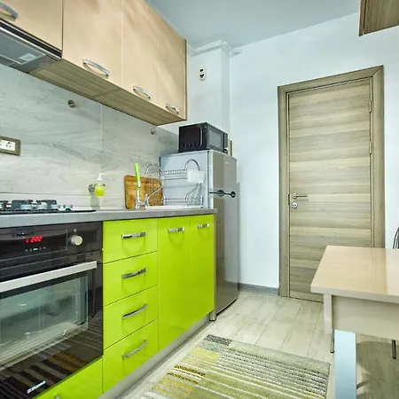 Deluxe By Alz ナボダリ