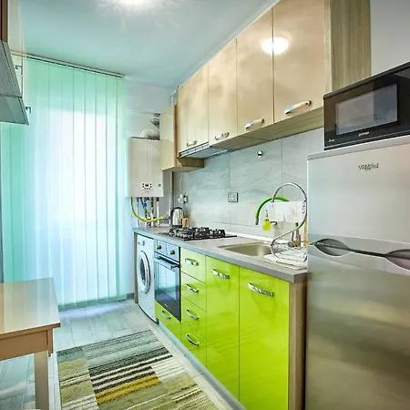 Deluxe By Alz 4* ナボダリ