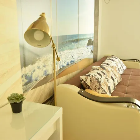 ホテル Deluxe By Alz ナボダリ