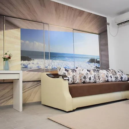 Deluxe By Alz 4* ナボダリ