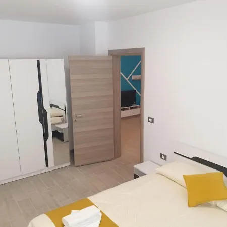 Deluxe Alezzi Pool & 4* Navodari