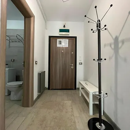 Deluxe Alessi Pool&spa Hotel